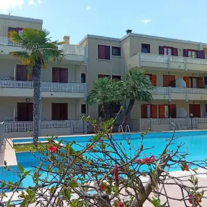 3* Lägenhetshotell Eucalipti